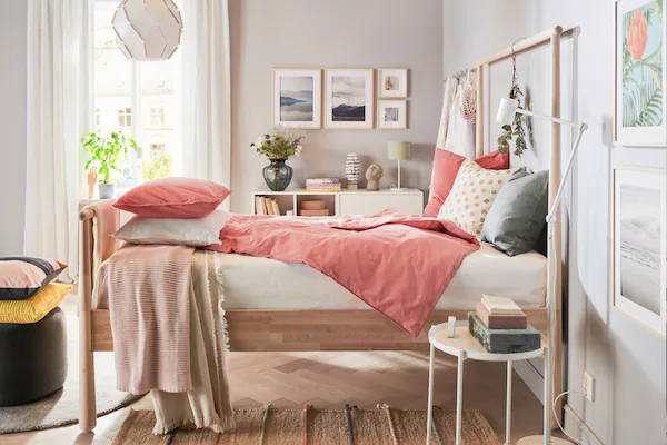 13 Aesthetic Bedroom Ideas Perfect for a Makeover this 2021