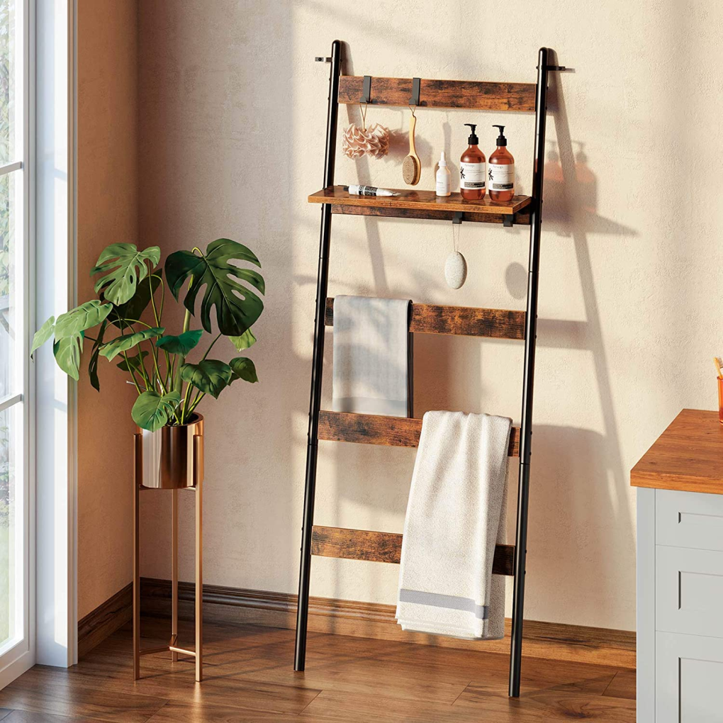 7 Blanket Ladder Decorating Ideas for a More Organized Home - StoryNorth