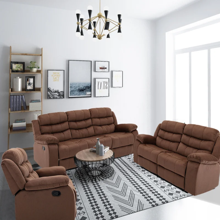 Living Room vs Family Room – What Makes Each One Different from the Other? 