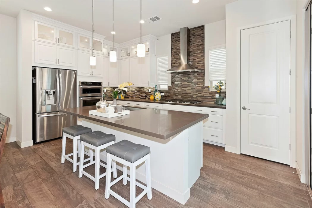 Does a Kitchen Need an External Door? - StoryNorth