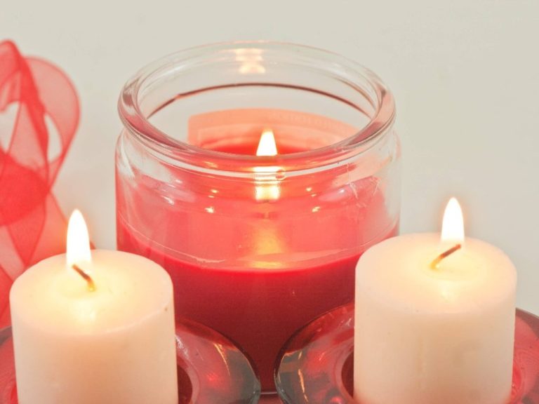 Can You Microwave a Candle: Tips and Precautions