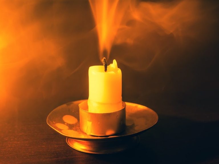 Can a Candle Cause Carbon Monoxide Poisoning: What You Need to Know About Carbon Monoxide Poisoning