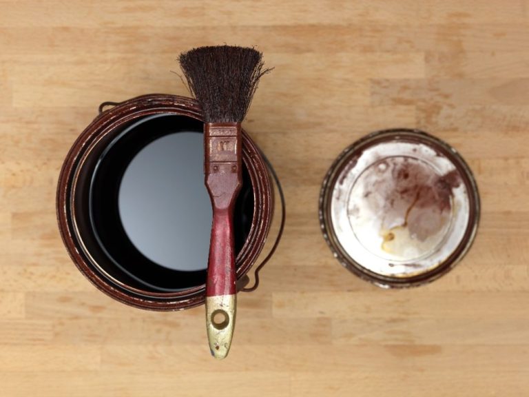 What Kind of Paint Do You Use to Paint Gutters A Comprehensive Guide