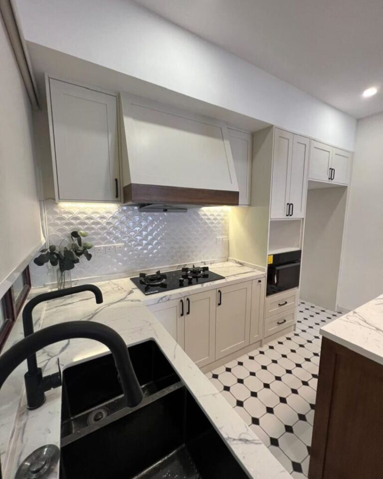20 Modern Small Kitchen Ideas to Maximize Space Efficiently - StoryNorth