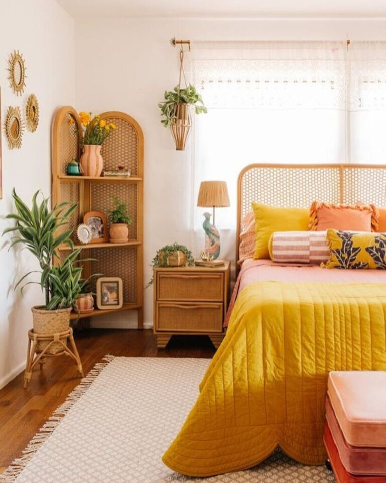22 Boho Dorm Room Ideas Every College Student Needs - StoryNorth
