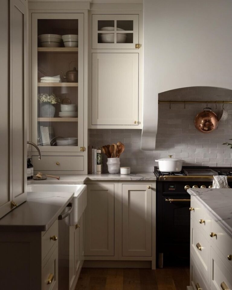 20 Modern Small Kitchen Ideas to Maximize Space Efficiently - StoryNorth