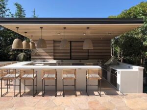 17 Covered Outdoor Kitchen Ideas: Inspiration for Your Backyard Oasis - StoryNorth