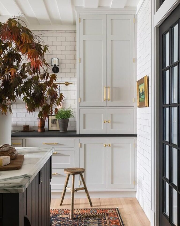 How to Transform Your Small Kitchen with Creative Design